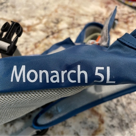 RIDGEWAY KELTY MONARCH 5L Hydration Pack, Blue & Grey 9200117 $50 MSRP EUC - Picture 6 of 6